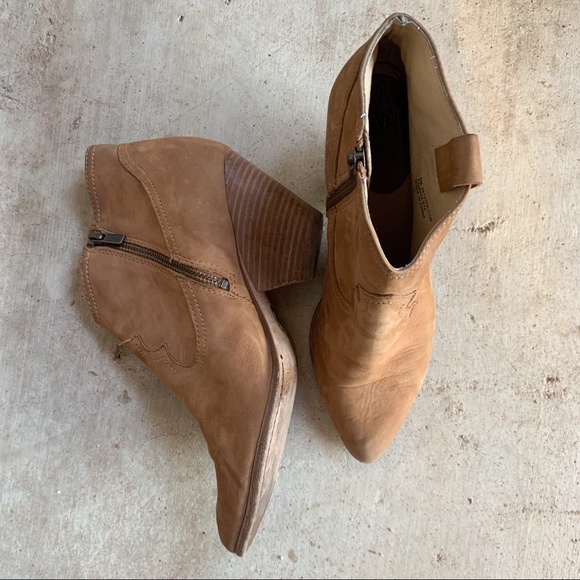 Frye Shoes - NEW FRYE Reina Western Ankle Bootie 3" Heel Camel Brown - 9